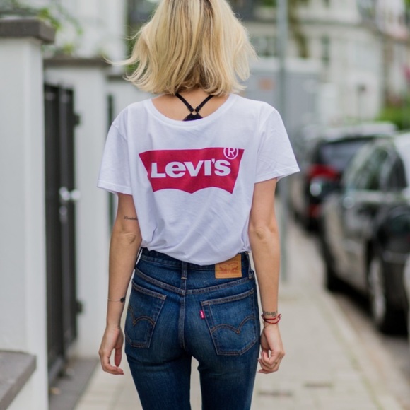 Levi's Denim - VINTAGE Mom Jeans Levis High Rise/waist